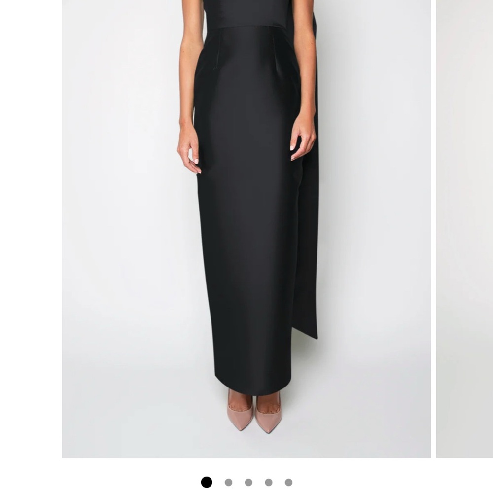Elegant Black Maxi Dress